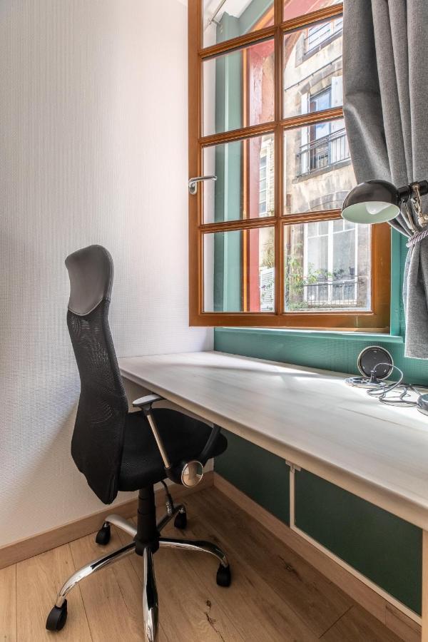 Le Double Pirou # 2 Appartements # Halte Auvergne Thiers Buitenkant foto