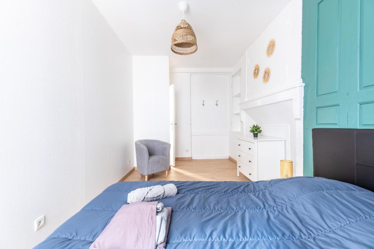 Le Double Pirou # 2 Appartements # Halte Auvergne Thiers Buitenkant foto