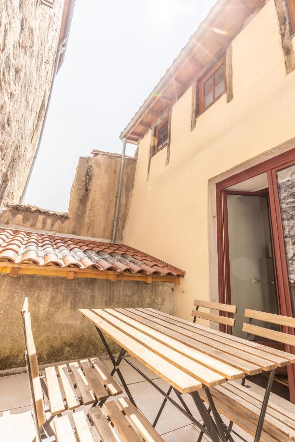 Le Double Pirou # 2 Appartements # Halte Auvergne Thiers Buitenkant foto