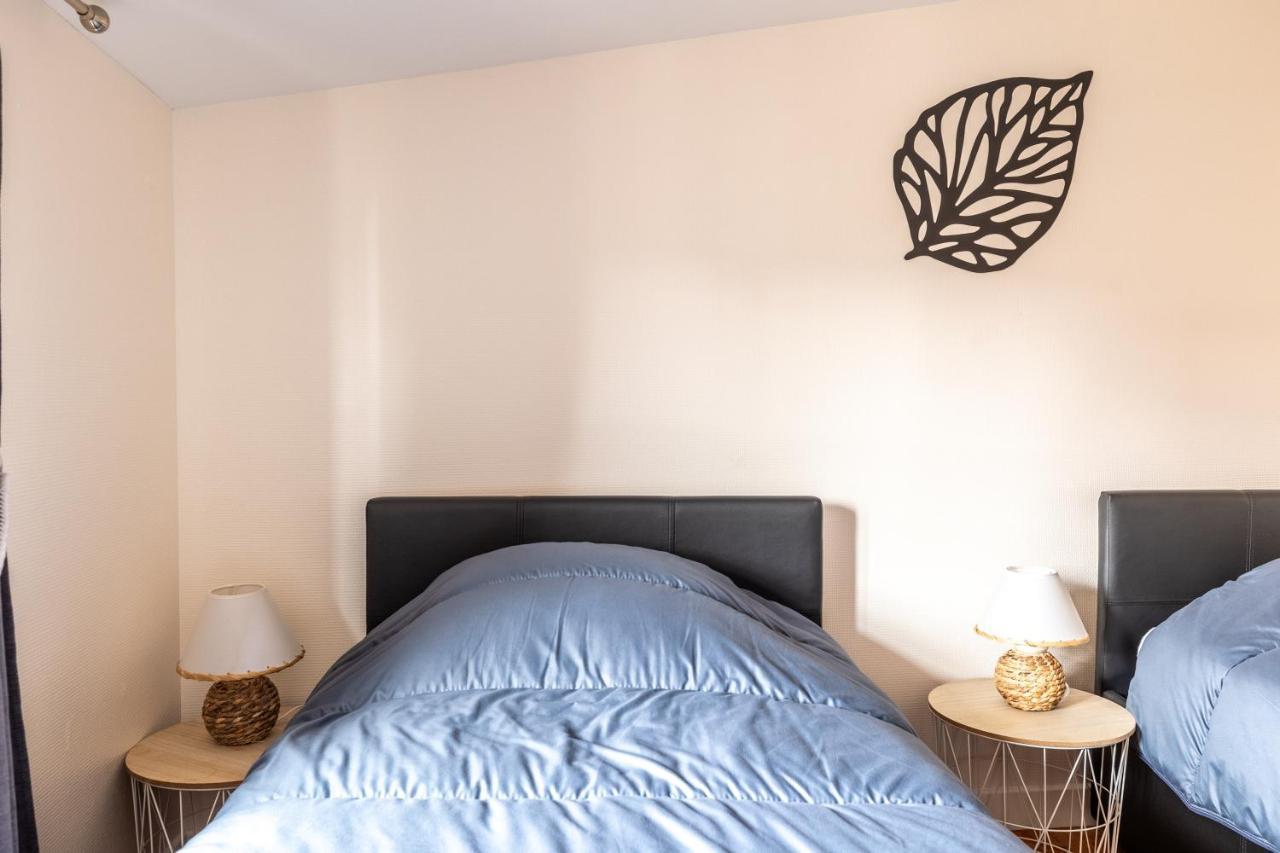 Le Double Pirou # 2 Appartements # Halte Auvergne Thiers Buitenkant foto