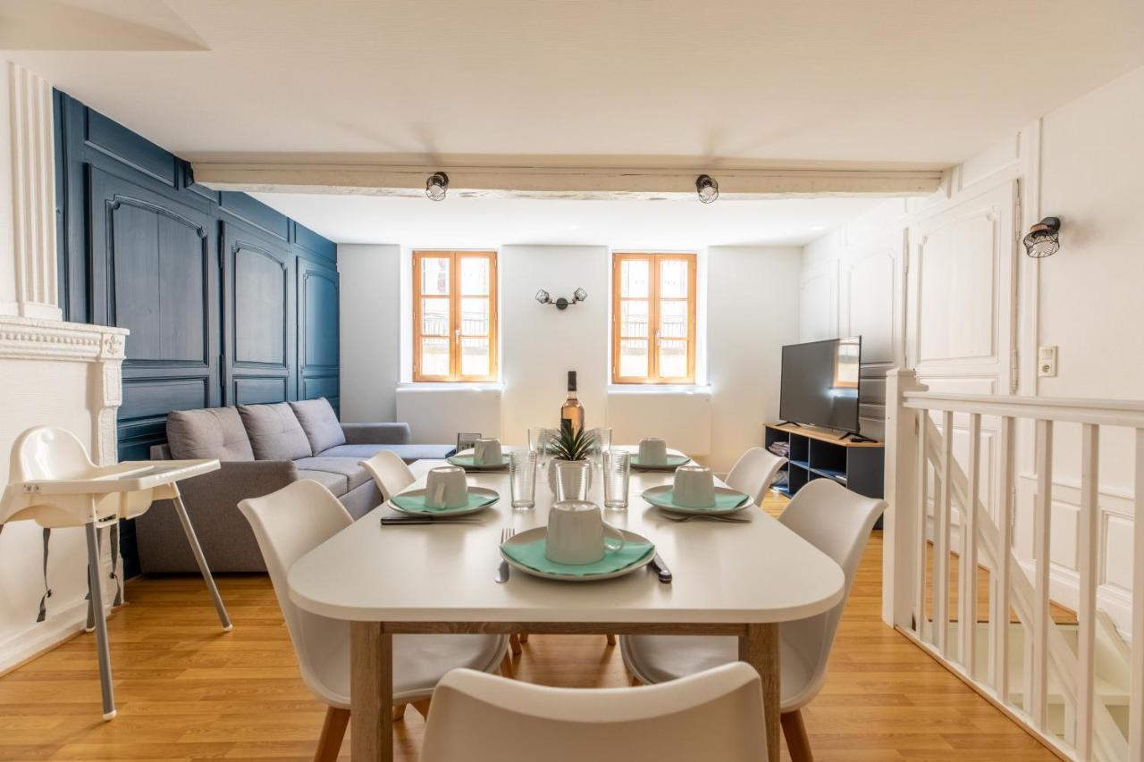 Le Double Pirou # 2 Appartements # Halte Auvergne Thiers Buitenkant foto
